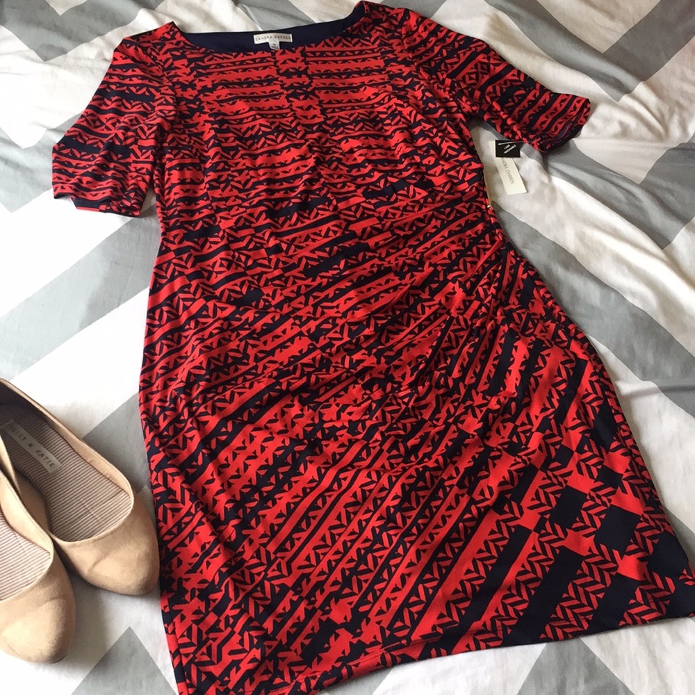 Graphic print sheath dress
